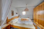 Schlafzimmer DG - 