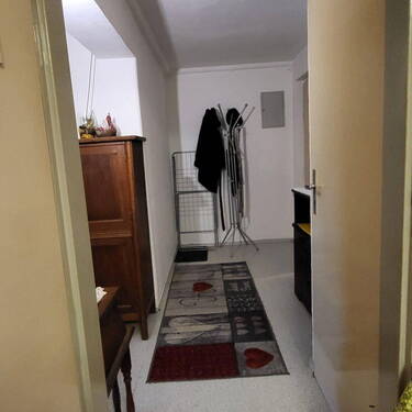 Flur/ EIngangsbereich - 1 Zimmer Etagenwohnung in Fürth