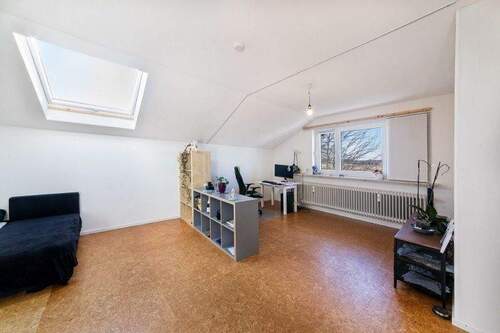 Viel Platz für Homeoffice und mehr - Etagenwohnung mit 56,00 m&sup2; in Otterfing zum Kaufen