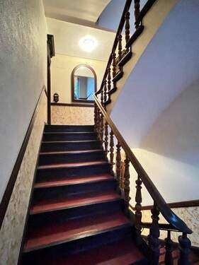 SF_Treppenhaus_mit_Spiegel - 