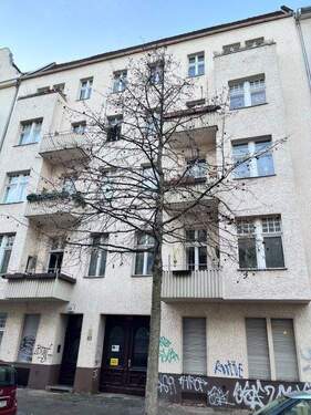 Haus_rechts - 8 Zimmer Mehrfamilienhaus, Wohnhaus in Berlin