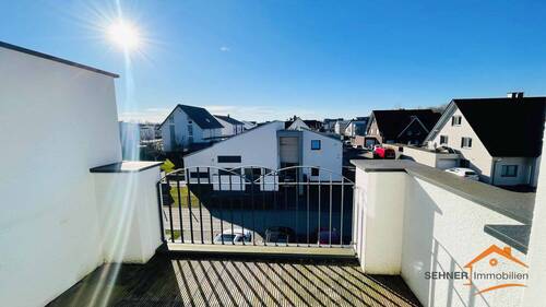 Balkon Dachgeschosswohnung - 