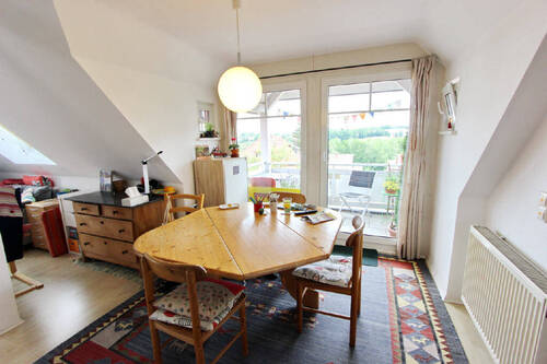 Bild1 - Wunderschöne 3,5 Zimmer - Dachgeschoss - Wohnung in Nähe der Altstadt