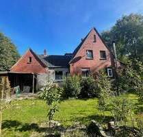 Wohnhaus mit Nebengebäude, Garage und Carport in naturbezogener Lage! - Schüttorf