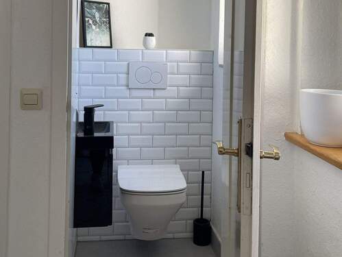 WC EG - 