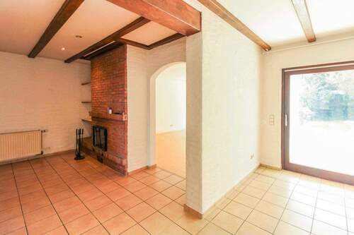 Flur EG - Mehrfamilienhaus, Wohnhaus mit 276,10 m² in Herzogenaurach zum Kaufen