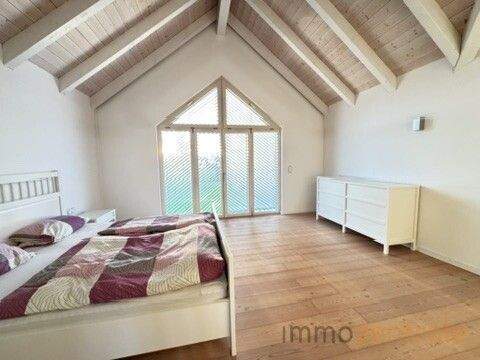 F39E5B82-DC92-4161-8AED-4B3FA5710131_4_5005_c - 