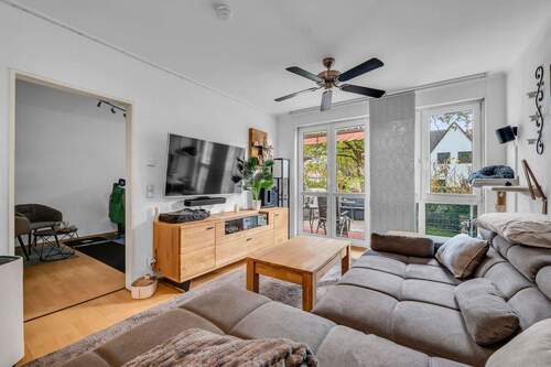 Wohnzimmer - Etagenwohnung mit 79,00 m&sup2; in Berlin zum Kaufen