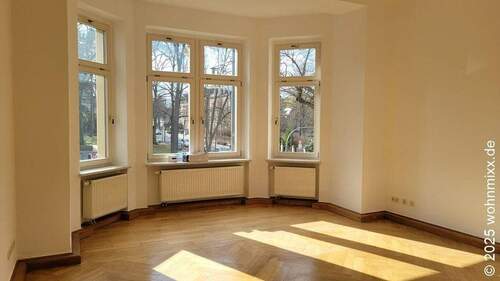 Büro 2 - 