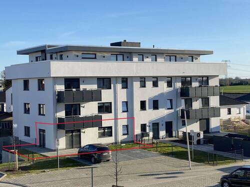 Nordseite - 2 Raum Wohnung mit Wohnküche im Erdgeschoss mit Terrasse Aufzug und PKW-Stellplatz