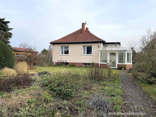 Kompaktes Haus auf teilbarem Grundstück - 