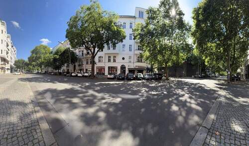 Strassenansicht an der Ecke - 