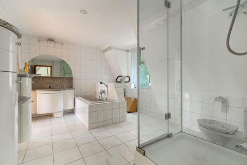 Badezimmer Obergeschosss 2 - 