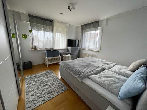 Schlafzimmer 1.OG - 
