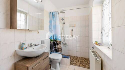 EG Badezimmer 1 - 