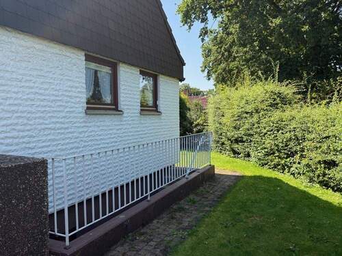 Kelleraussentreppe - 5 Zimmer Einfamilienhaus in Norderstedt