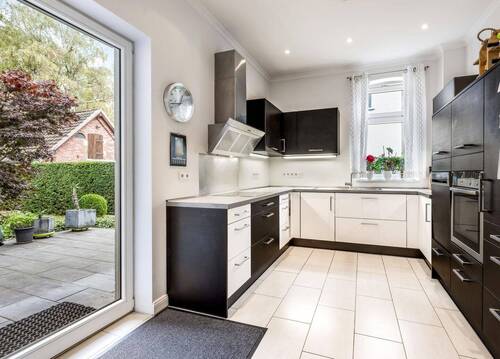 Küchenbereich mit direktem Terrassenzugang - 