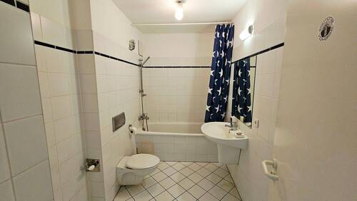 Bad mit Waschmaschinenanschluss - 