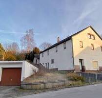 Großzügiges Wohnhaus mit viel Potenzial für Handwerker oder als Neubauprojekt auf großem Grundstück - Rödental Mönchröden