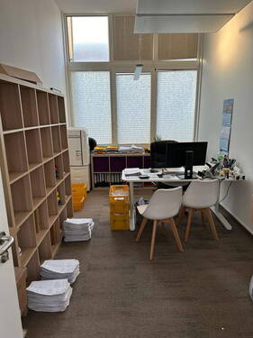 Beispieleinrichtung Büro - 