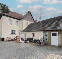 Willkommen zuhause: Gepflegte Doppelhaushälfte inkl. Schuppen in Sandersdorf-Brehna