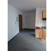 Gepflegte 1-Zimmer-Wohnung mit Balkon & Stellplatz in Göppingen-Faurndau - ab sofort frei