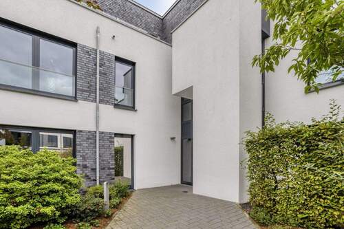 Außenansicht Eingang - 