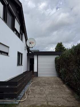 Garagenanbau (Wohnwagen) - Einfamilienhaus mit 193,00 m&sup2; in Neumarkt zum Kaufen