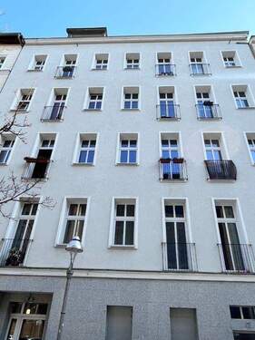 Haus_VH - 4 Zimmer Etagenwohnung zum Kaufen in Berlin