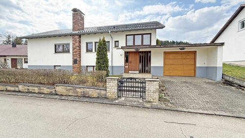 Hausansicht - Einfamilienhaus mit 141,00 m&sup2; in Trochtelfingen zum Kaufen