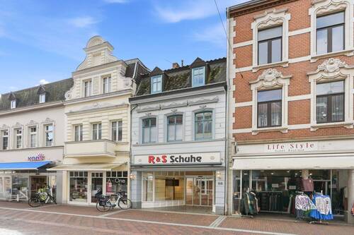 Vorderansicht - Zentrale Lage in Kevelaer: Wohn- & Geschäftshaus im beliebten Wallfahrtsort