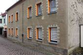 Straßenansicht - Kleines, charmantes EFH + Garage in guter, ruhiger Stadtlage....