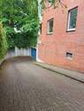 Tiefgarageneinfahrt - 3 Zimmer Etagenwohnung zur Miete in Kiel