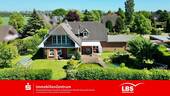rückwärtige Gebäudeansicht - Ein Zuhause mit Küstengefühl - 690.000,00&nbsp;EUR Kaufpreis, ca.&nbsp; 238,30&nbsp;m&sup2;&nbsp;Wohnfl&auml;che