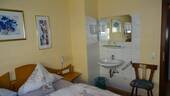 Hotelzimmer m. Waschbecken - 