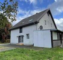 Zweifamilienhaus im Außenbereich - fußläufig zum Pröbsting See - Borken