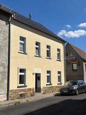 Vorderansicht a - Einfamilienhaus mit 140,00 m&sup2; in Bad Lausick zum Kaufen