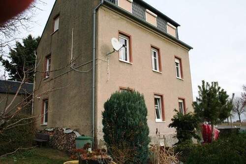 Straßenseite - 6 Zimmer Einfamilienhaus zum Kaufen in Leisnig