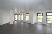 Büro- / Ladeneinheit - 2 Zimmer Büro zur Miete in Taucha