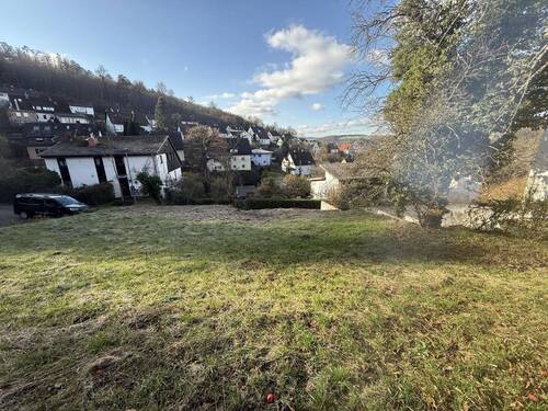 Aussicht vom Grundstück in Richtung Stadt - Baugrundstück in Hanglage - Stadtnah & Naturverbunden in Mosbach