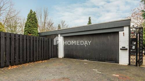 Garage - 