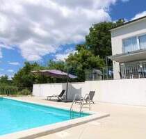 Alleinlage: Haus mit Pool und großem Grund - Pazin