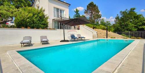 3 - 3 Zimmer Einfamilienhaus in Pazin