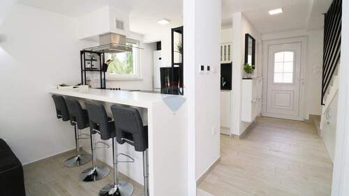 4 - Einfamilienhaus mit 100,00 m&sup2; in Pazin zum Kaufen