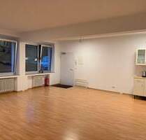 Co-Working-Schreibtischplätze (bis zu 4), super ÖPNV-Anbindung, zentral Marktplatz Benrath - Düsseldorf