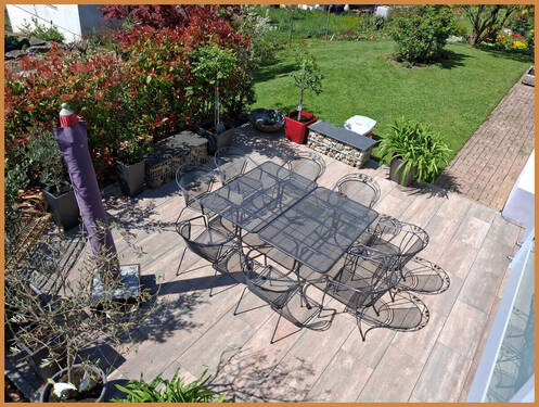 Blick auf die Terrasse - 