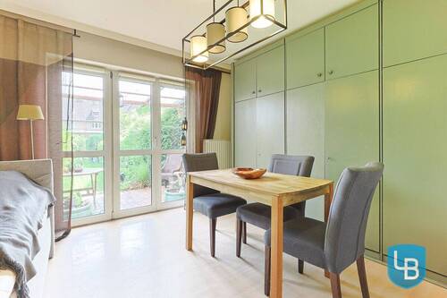 Esszimmer mit Zugang zur Terrasse - 