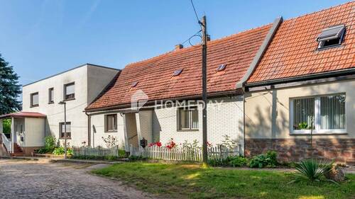Außenansicht 2 - 5 Zimmer Reihenmittelhaus in Petersberg