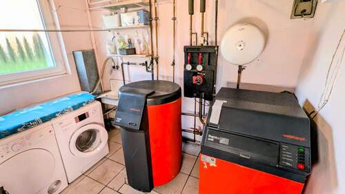 Wasch- und Heizungsraum im Erdgeschoss - 
