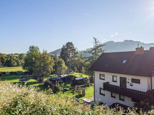 Außenansicht - 5 Zimmer Doppelhaushälfte zum Kaufen in Sundern / Hachen